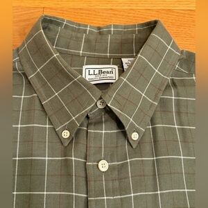 L.L. Bean L-Tall. 80% cotton, 20% wool (not itch)